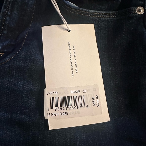 FRAME Le High Flare Jeans in Roswell. - Picture 7 of 8